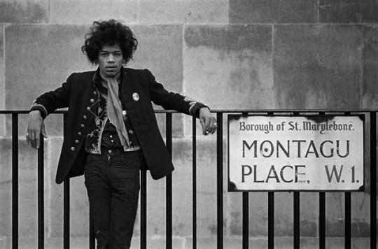 人物：吉米·亨德里克斯（Jimi_Hendrix）——_镜子里的小丑4.jpg