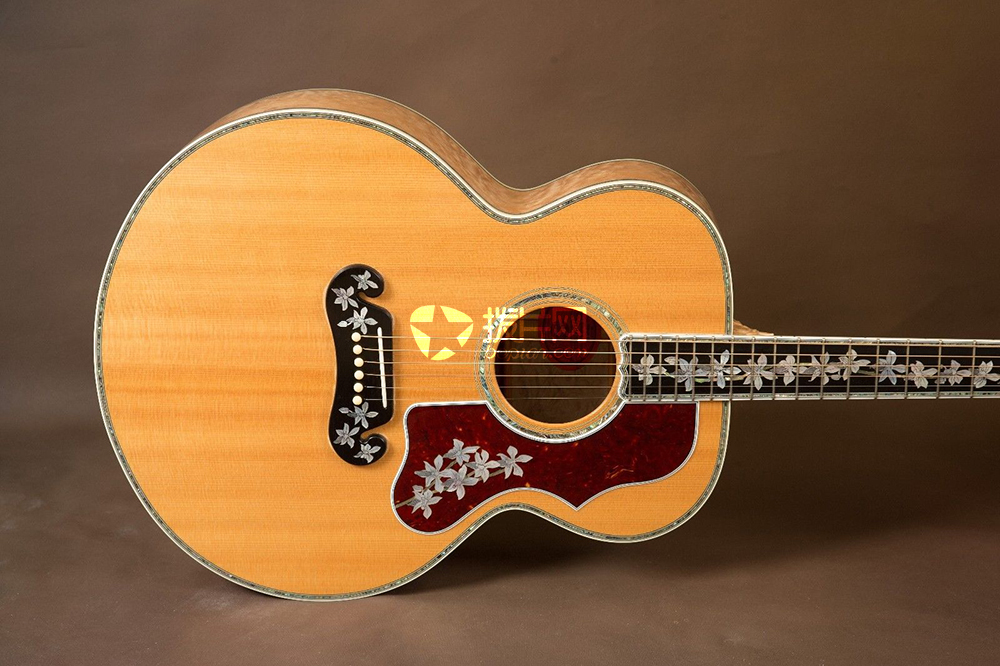Gibson_J-200_Master_Museum_Acoustic_Guitar!_SJ-200_(10).JPG