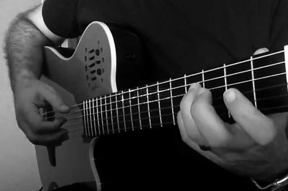 视频_Michel_Fugain_-_Une_Belle_Histoire-_Guitar_Solo.jpg