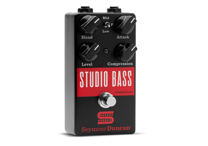 studio-bass-compressor-guitar-pedal-700x493.png